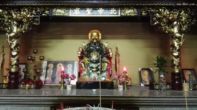 深圳松岗北帝庙神像没灵光庙就不灵