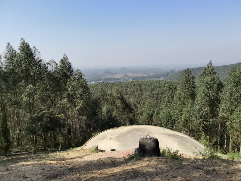 易正时空风水法师 鹤山市八角台梁氏名坟仙人下棋(秦王点兵)